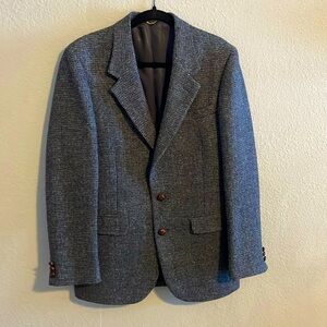 Vintage Harris Tweed Handwoven Pure Scottish Wool Jacket Houndstooth Suit Coat